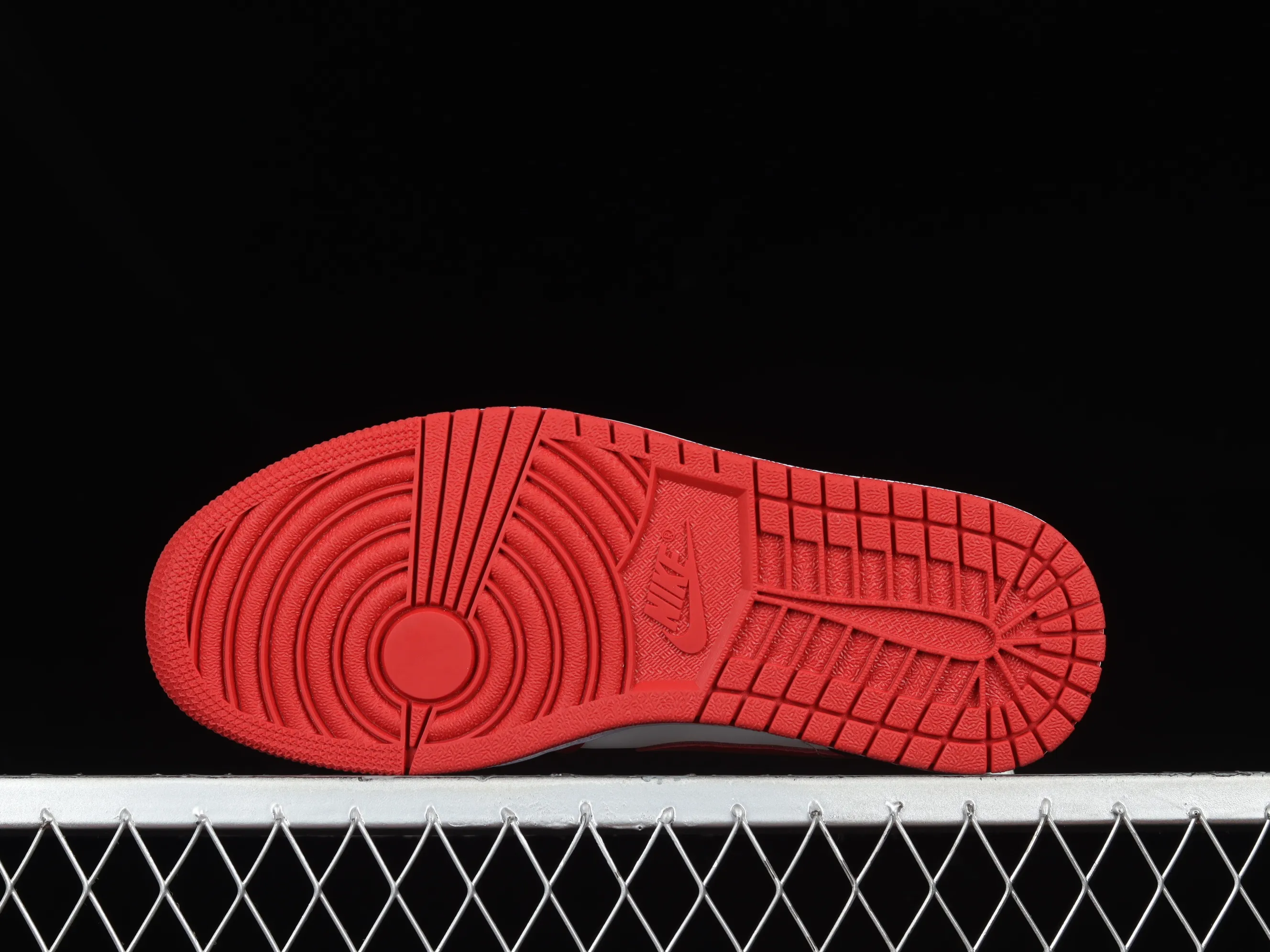 All categories Air Jordan Jordan series basketball shoes Air Jordan 1 Low Z version Air Jordan 1 Low AJ1 Joe 1 red, white and black Sports culture basketball shoes 553558-163